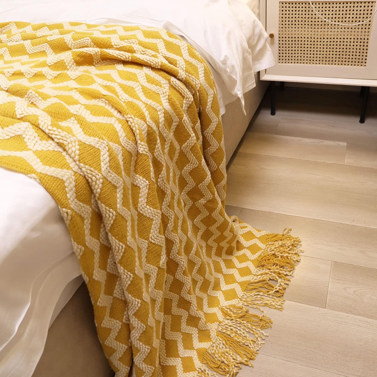 Throw Blanket for Couch, Decorative Knit Woven Knitted Throw Blankets for Sofa Bed Living Room Travel, 50 X 68 Inches, Yellow