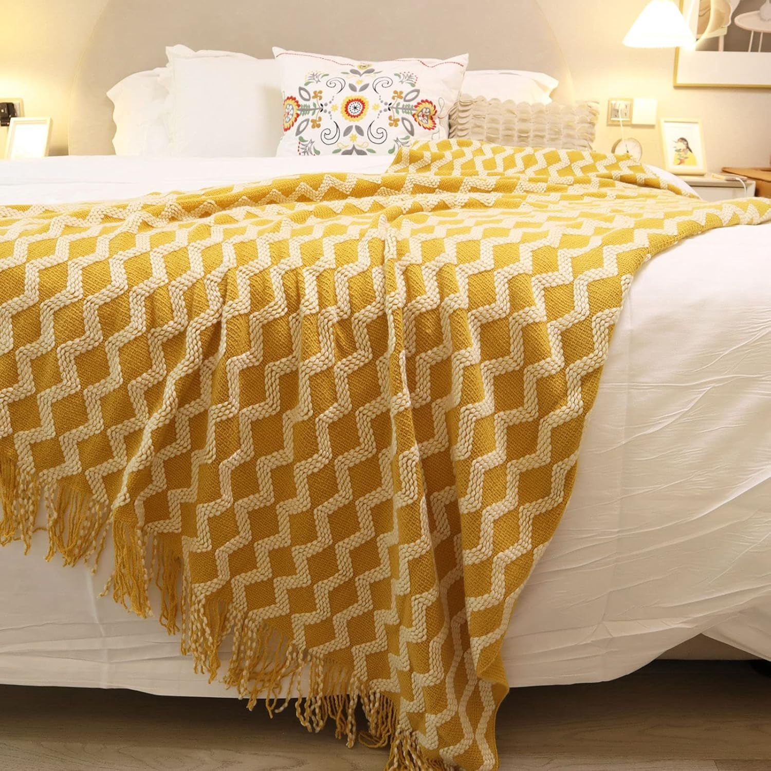 Throw Blanket for Couch, Decorative Knit Woven Knitted Throw Blankets for Sofa Bed Living Room Travel, 50 X 68 Inches, Yellow