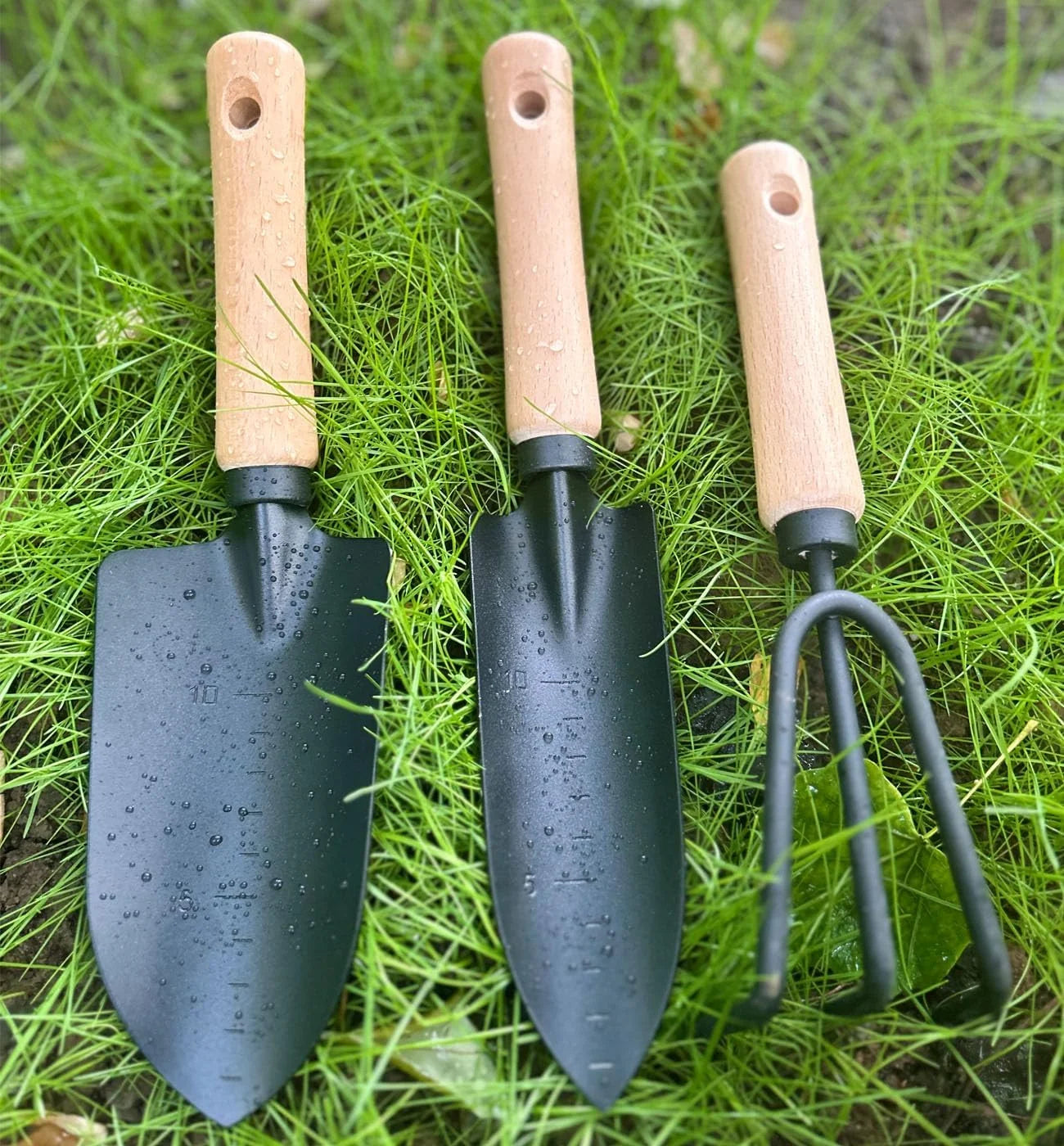 Gardening Tools Set of 3-Garden Trowel, Large Succulent Plant Transplant Trowel Set,3 Pcs Garden Tools Set Tools Gift for Mens and Womens,1 Narrow Shovel,1 Wide Shovel and 1 Garden Rake Tools Set